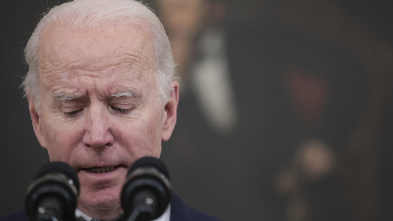 Joe Biden conférence presse médias