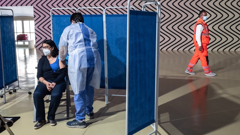 police italienne infirmières fausses vaccinations