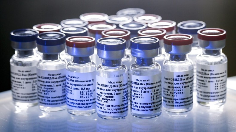 Spoutnik V produirait deux fois plus d'anticorps contre Omicron que Pfizer, selon une nouvelle étude