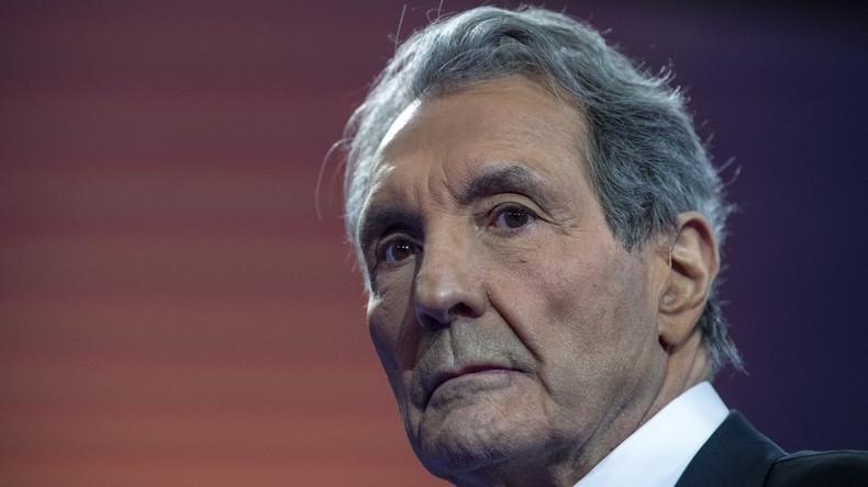 Jean-Jacques Bourdin lors de l'émission politique «La France dans les yeux» à Uzerche le 18 janvier 2022