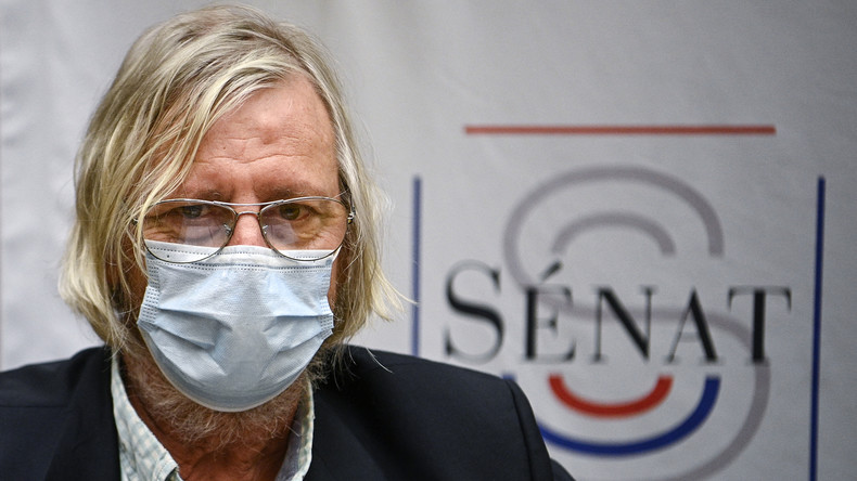 Raoult vaccin totalitarisme pass vaccinal