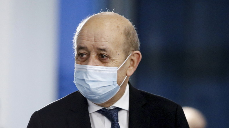 Le ministre français des Affaires étrangères Jean-Yves Le Drian à Liverpool, en Angleterre, le 11 décembre 2021 (image d'illustration).