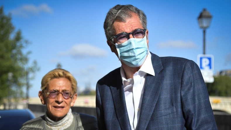 La justice révoque le placement sous bracelet électronique des époux Balkany