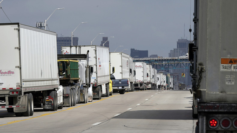 Circulation bloquée près du pont Ambassador (passage frontalier entre le Canada et les Etats-Unis), le 4 octobre 2021, à Détroit (image d'illustration).