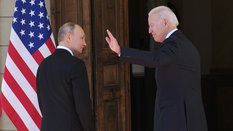 Vladimir Poutine et Joe Biden à Genève en Suisse