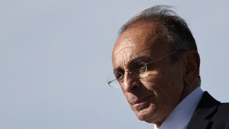 Eric Zemmour lors d'un meeting au Mont Saint-Michel