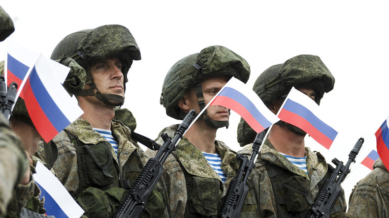Poutine demande au Sénat d'autoriser l'envoi de militaires dans les républiques du Donbass