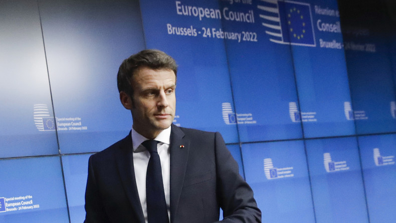 La France va accélérer le déploiement de soldats en Roumanie, annonce Emmanuel Macron