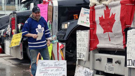 Des provinces canadiennes ont annoncé l'allègement de certaines restrictions sanitaires que réclamaient les manifestants qui occupent Ottawa (image d'illustration).
