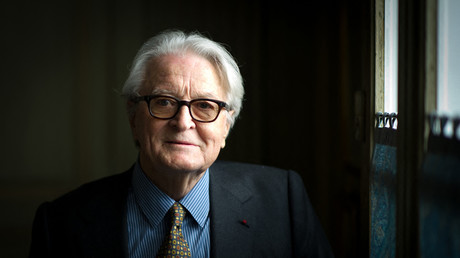 L'ancien ministre français des Affaires étrangères, Roland Dumas, en 2011.