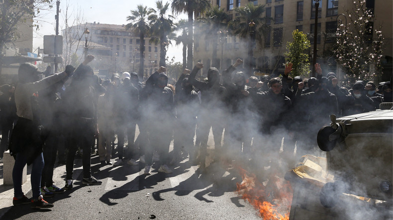 Corse : la tension reste vive dans l'île où les manifestations se poursuivent