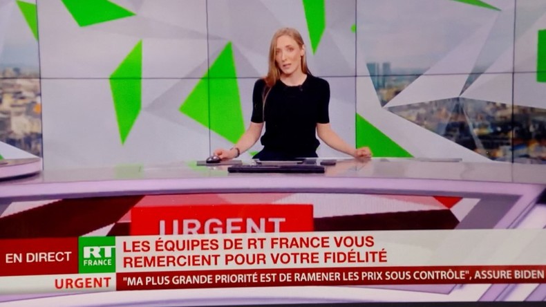Sanctions contre la Russie : la Suisse décide de ne pas censurer RT et Sputnik