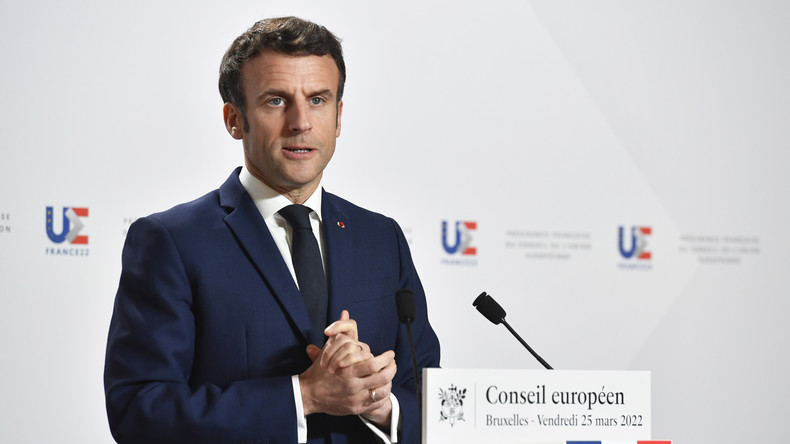 Ukraine : Macron veut «rassembler les preuves» sur des «crimes de guerre» qu'il attribue à la Russie