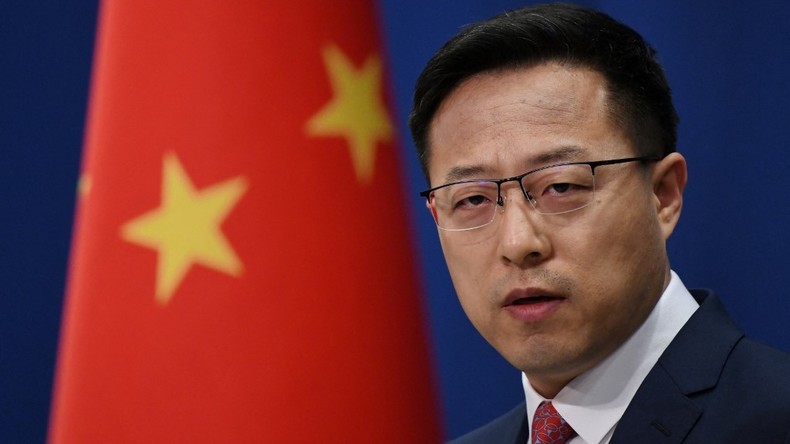 Le porte-parole du ministère chinois des Affaires étrangères, Zhao Lijian lors de la conférence de presse à Pékin le 8 avril 2020
