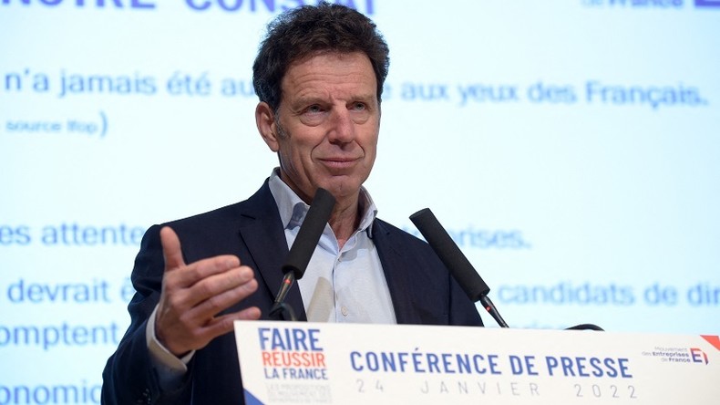 Geoffroy Roux de Bézieux, le président du Medef, lors d'une conférence de presse en janvier 2022