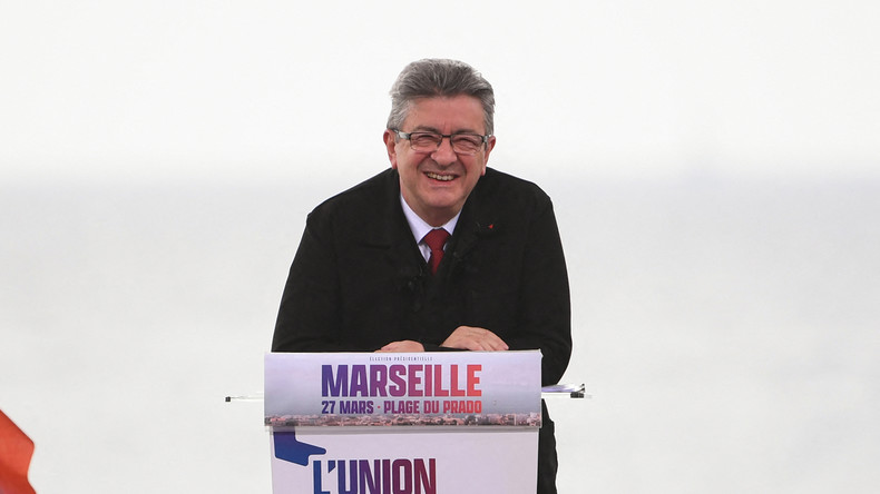 «Il y a un troisième tour» : Jean-Luc Mélenchon demande aux Français de l'«élire» Premier ministre
