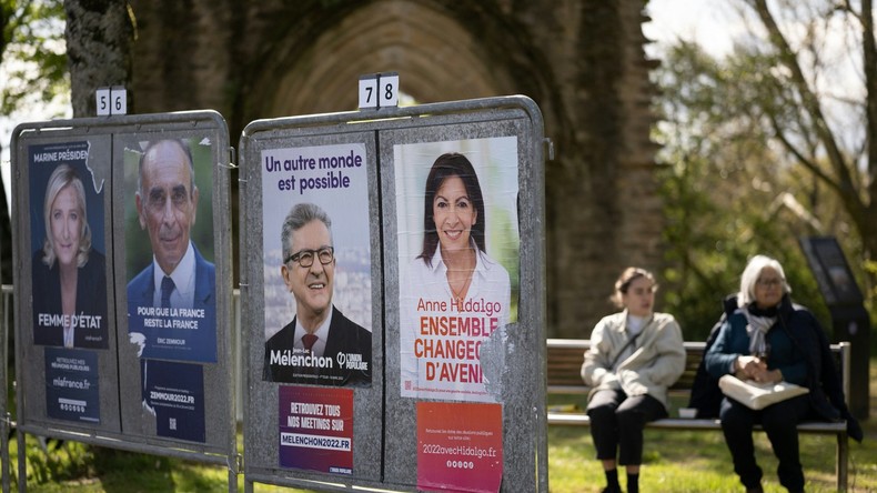 Vers une union des gauches pour les législatives ? Le PS favorable à une discussion avec LFI