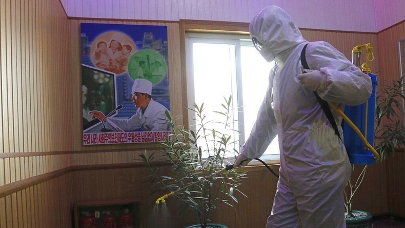Première contamination officielle au Covid-19 en Corée du Nord, Kim Jong Un annonce un confinement