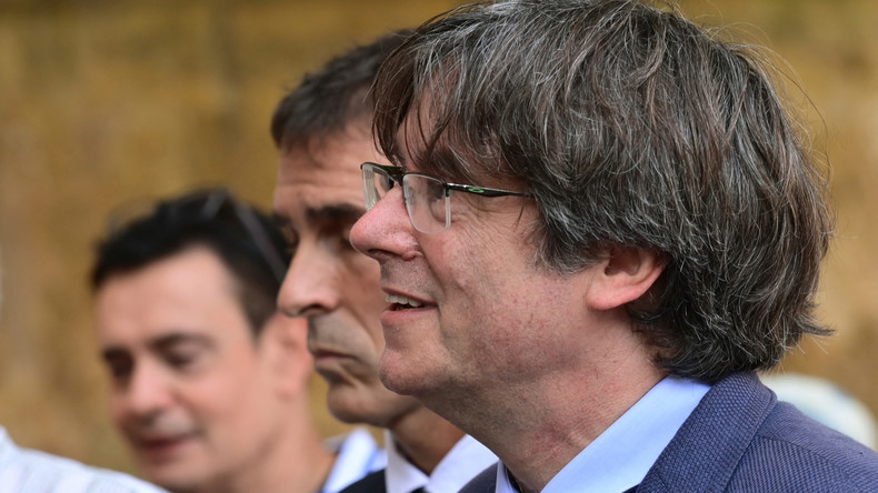 La justice de l'UE rétablit l'immunité parlementaire de l'eurodéputé catalan Carles Puigdemont