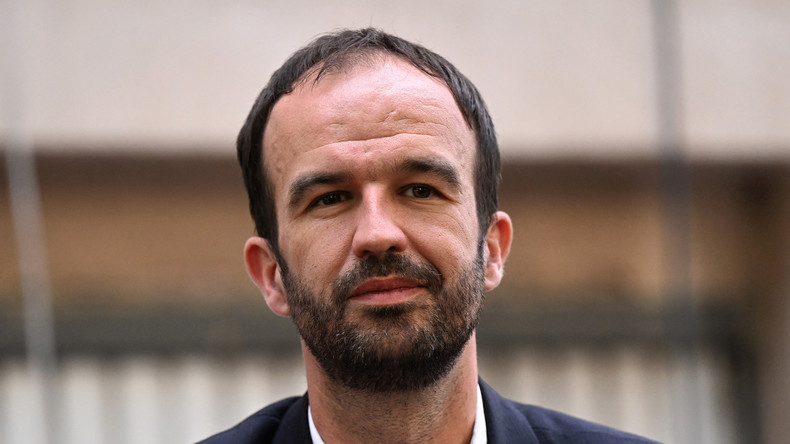 «Si, bonhomme, tu vas le nommer» : Bompard réplique à Macron sur la nomination de Mélenchon