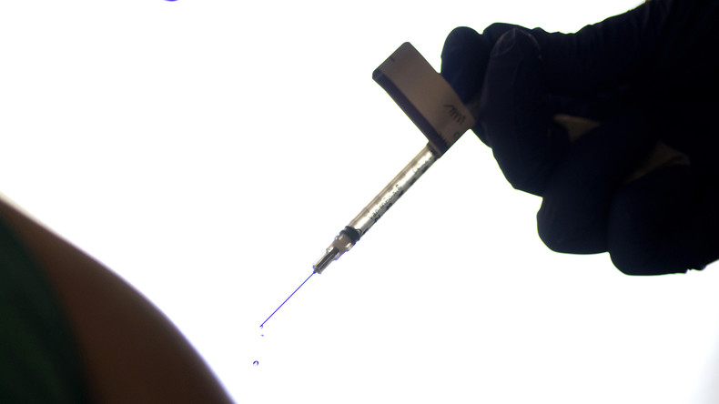 L'Espagne prévoit une quatrième dose de vaccin pour toute sa population à l'automne