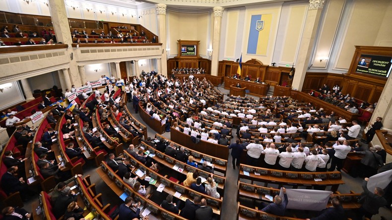L'Ukraine impose de sévères restrictions sur les livres et la musique russes