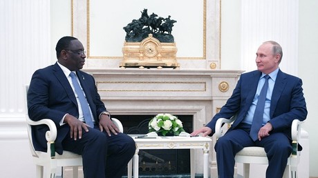 Le président sénégalais Macky Sall et le président russe Vladimir Poutine lors d'une rencontre à Moscou en juin 2018 (image d'illustration).