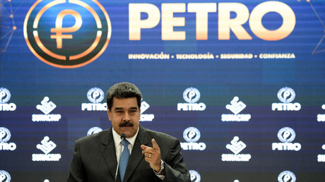 Nicolas Maduro lors d'une conférence de presse pour lancer le commerce international de la crypto-monnaie adossée au pétrole,  le 1er octobre 2018 (image d'illustration).