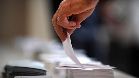 Dans la la 2e circonscription de la Nièvre, les écologistes appellent les électeurs à voter pour la majorité présidentielle pour faire barrage au Rassemblement national au second tour des législatives. Cela, malgré la présence de la coalition de la gauche Nupes (image d'illustration).