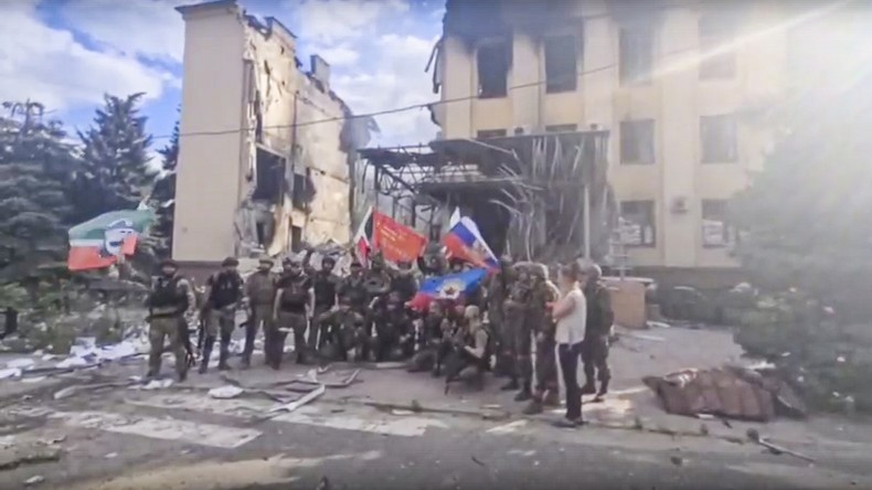 Moscou proclame la libération de la République de Lougansk, après la défaite de Kiev à Lissitchansk