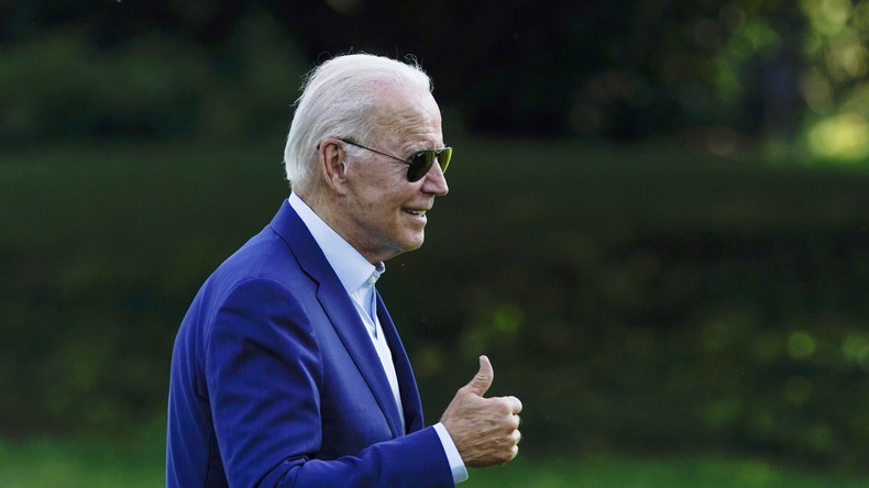 Joe Biden testé positif au Covid-19, sa porte-parole évoque «des symptômes très légers»