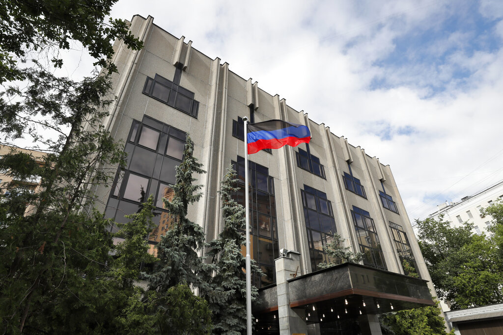 La République populaire de Donetsk inaugure son ambassade à Moscou (IMAGES)