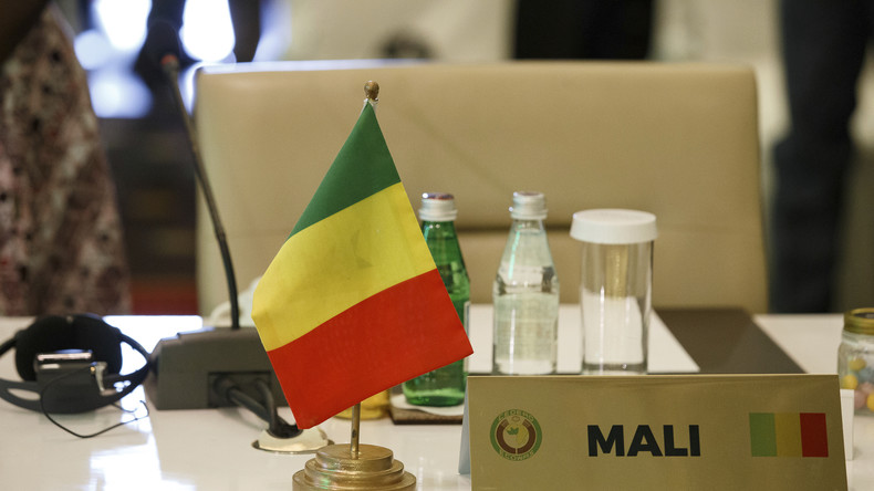 Au terme de l'accord d'Alger, le Mali va intégrer 26 000 ex-rebelles dans son armée