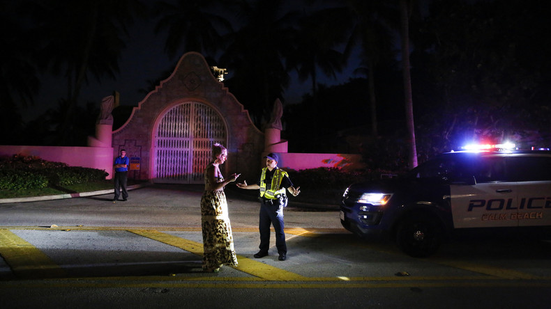 Le FBI a fait une descente dans la maison de l'ancien président Donald Trump à Mar-a-Lago, le 8 août 2022, en Floride.
