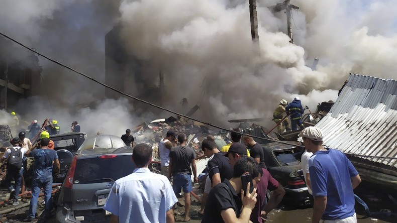 Une explosion fait au moins six morts et une soixantaine de blessés à Erevan, en Arménie
