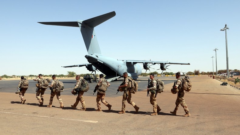 «Barkhane dégage» : manifestation au Mali pour demander le départ rapide des soldats français