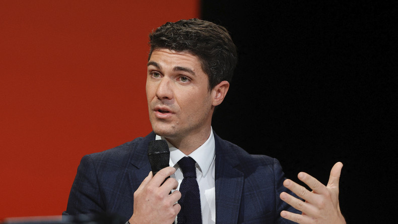 Candidat à la présidence LR, Pradié se prononce contre le recul de l’âge de départ à la retraite