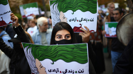 Manifestations en Iran : Téhéran convoque le chargé d'affaires français pour «ingérence»