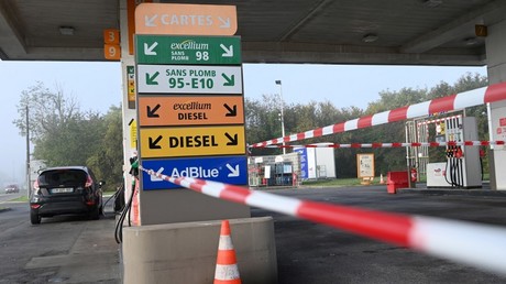 Pénurie de carburants : Borne annonce la réquisition de personnels pour débloquer certains dépôts