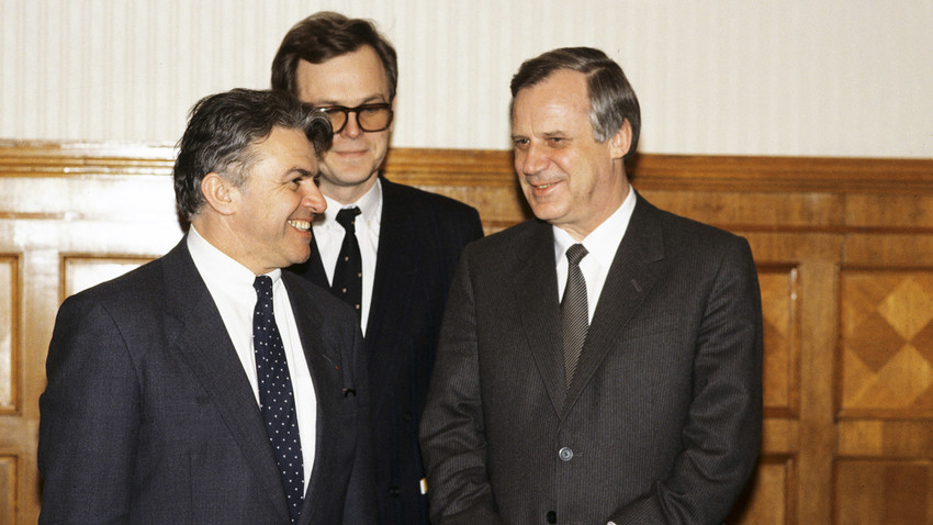 Chairman of the USSR Council of Ministers and member of Politburo of the Communist Party's Central Committee Nikolai Ryzhkov (right) meeting with Interpol President Ivan Barbot (left) at the Moscow Kremlin, 1990.