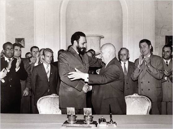 Fidel Castro in Nikita Hruščov