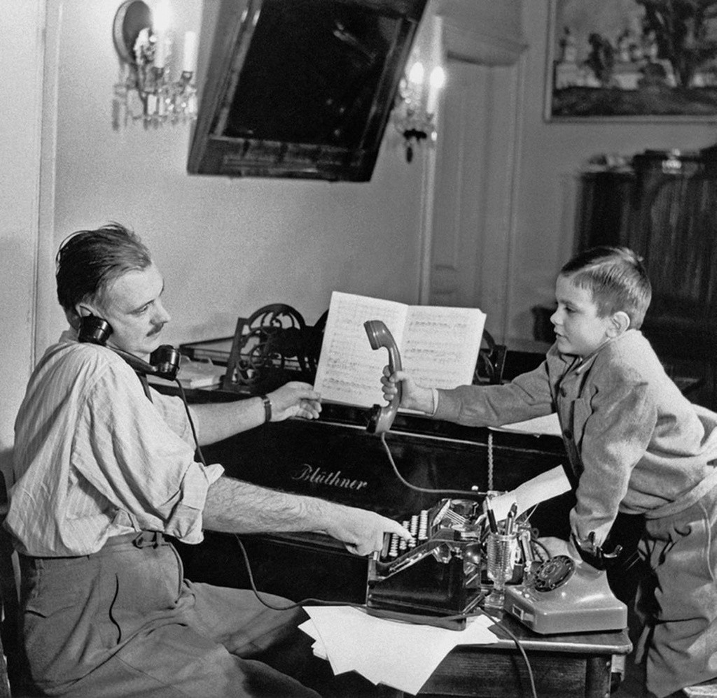 Kako se je tekom stoletja spreminjala pregovorna Tolstojeva »srečna