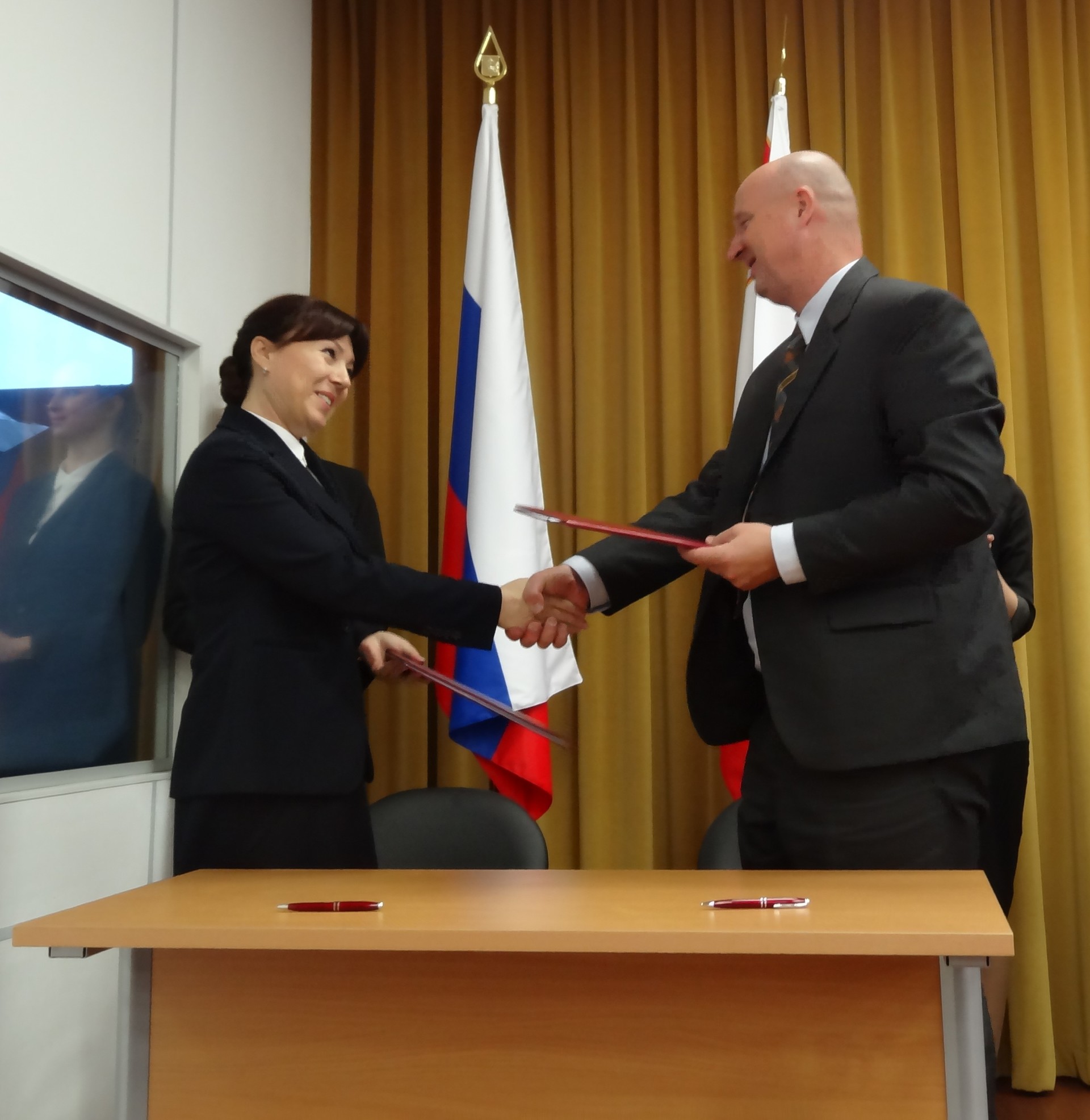 Podpis Memoranduma o razumevanju med Korporacijo za razvoj regije Vologda in Javno agencijo SPIRIT Slovenija.