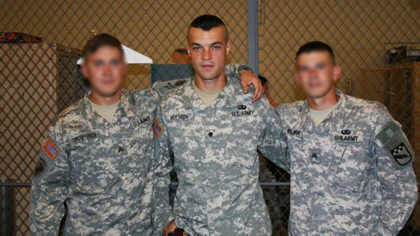 A man looking exactly like Lieutenant Colonel Sergey Kulakov posing in U.S. military uniform