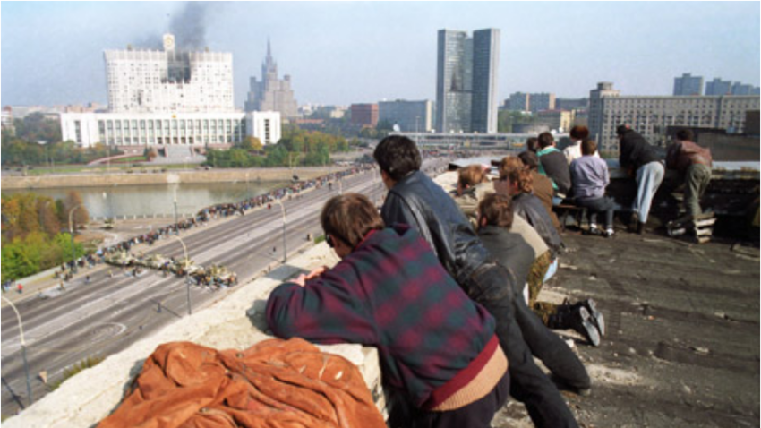 Ocene o številu smrtnih žrtev med krizo oktobra 1993 se gibljejo med 123 in 157.