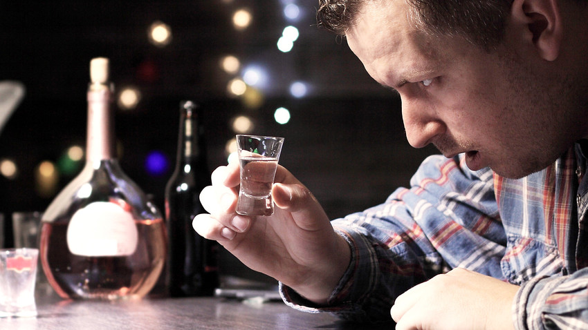 How To Drink Vodka With Russians And Not Get Drunk Russia Beyond 9997