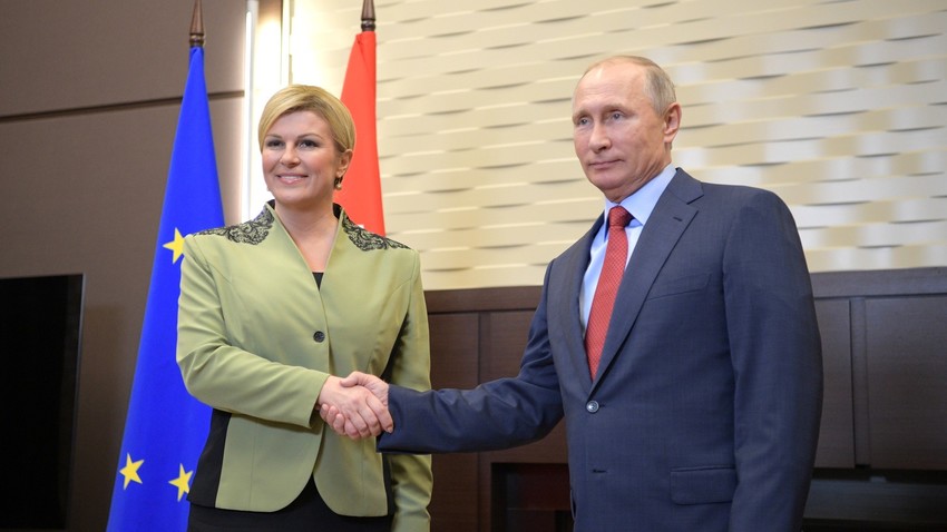 Kolinda Grabar-Kitarović i Vladimir Putin u Sočiju, Rusija.
