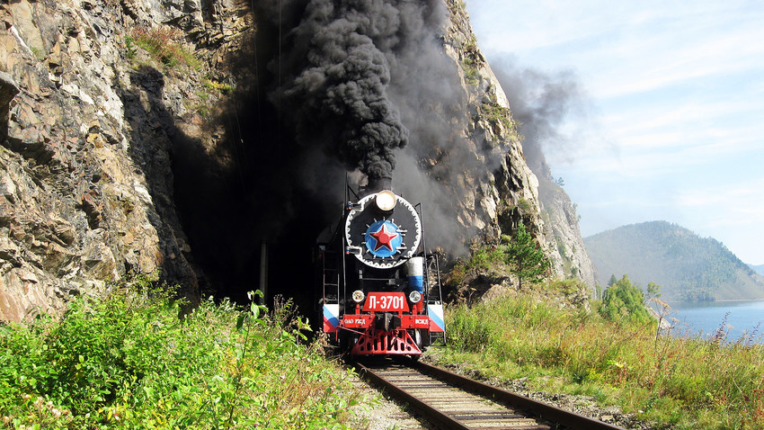 Até 1949, a ferrovia fazia parte da Transiberiana.