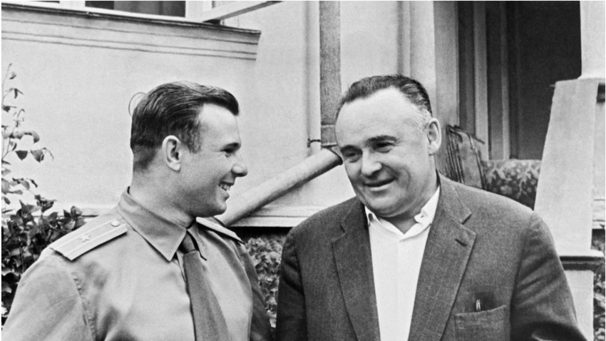 Jurij Gagarin in Sergej Koroljov, 5. februar 1961.
