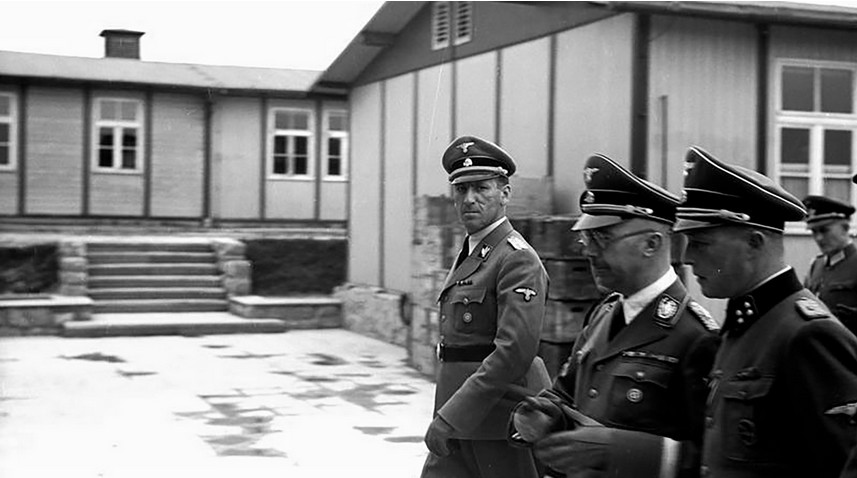 Koncentracijsko taborišče Mauthausen. Himmler, Kaltenbrunner in Ziereis.
